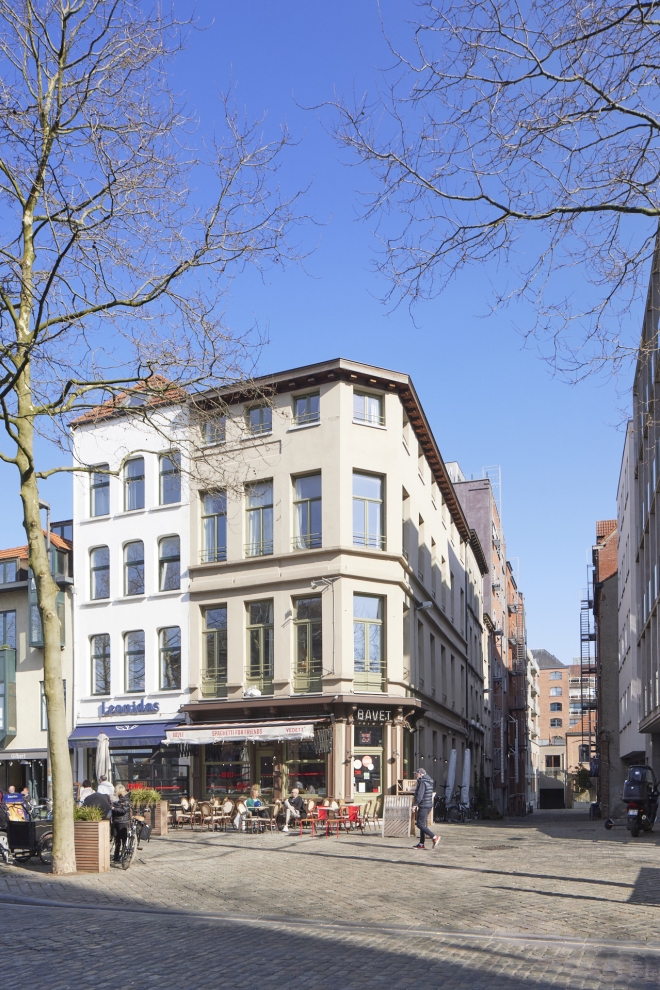 Van Schoonbekeplein 9 in Antwerpen